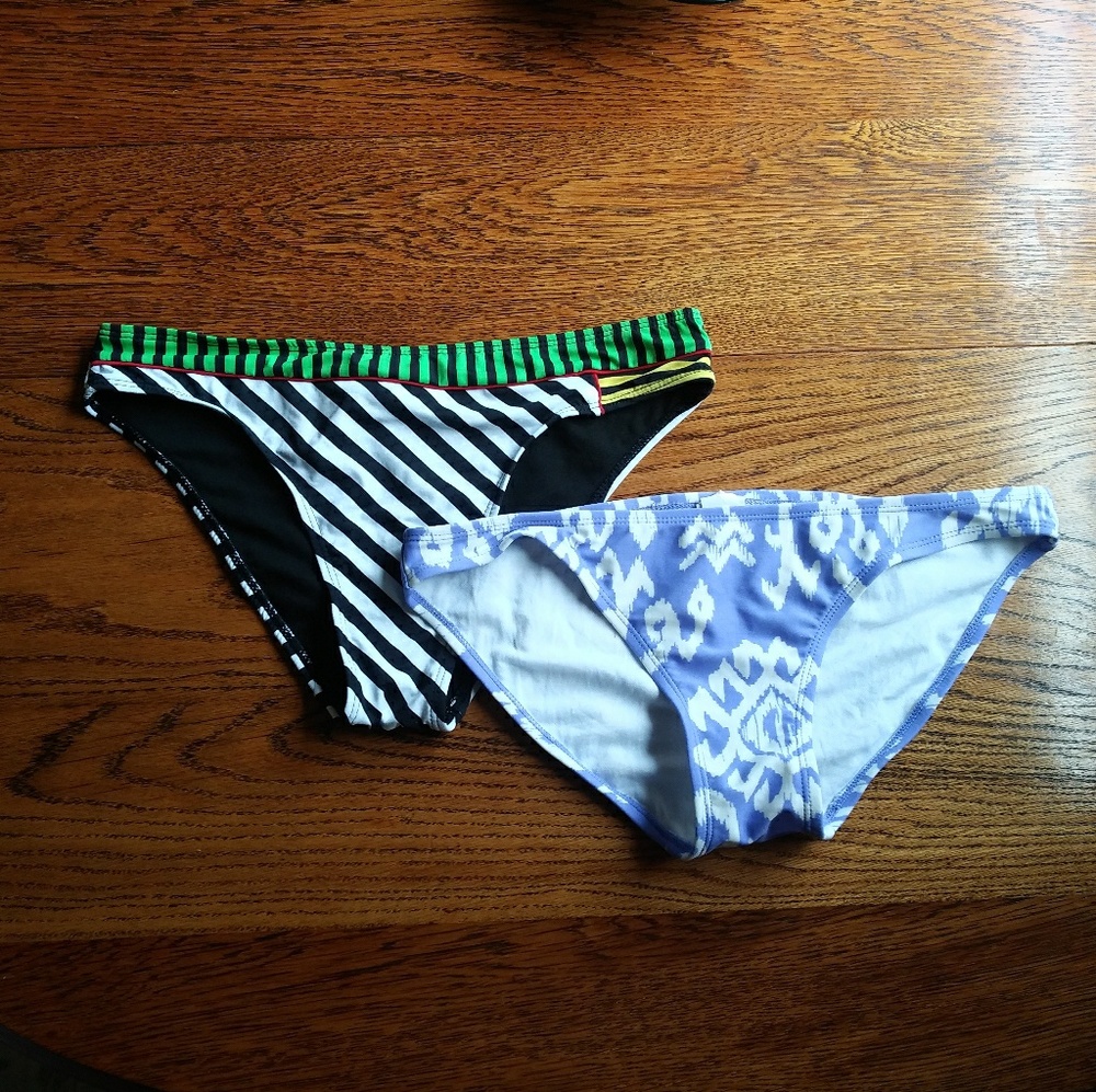 Bikini bottoms
